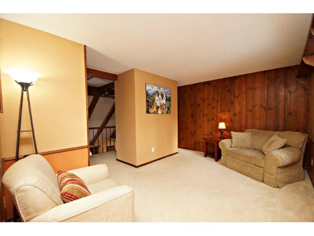 8701 Walton Oaks Dr, Minneapolis, MN 55438 photo 13