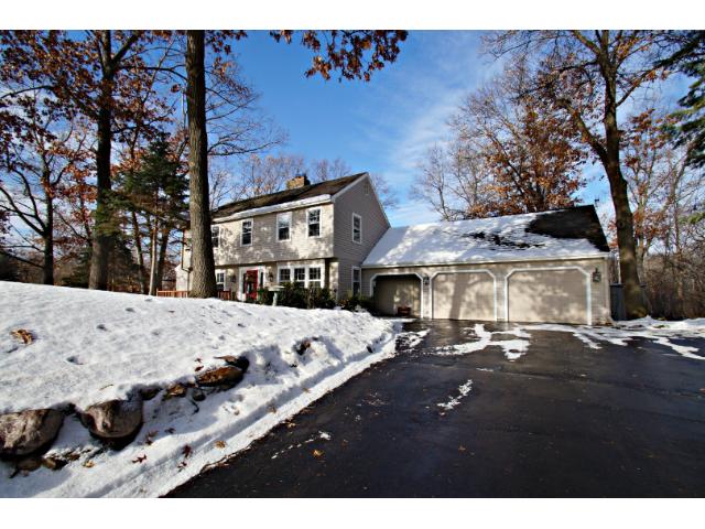 8701 Walton Oaks Dr, Minneapolis, MN 55438 photo 1