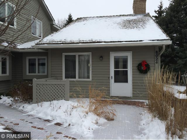 8024 W 111th St, Bloomington, MN 55438 photo 1