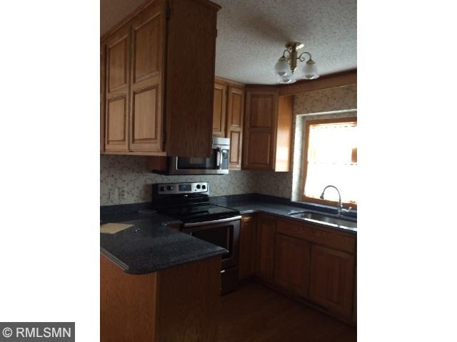 8024 W 111th St, Bloomington, MN 55438 photo 6