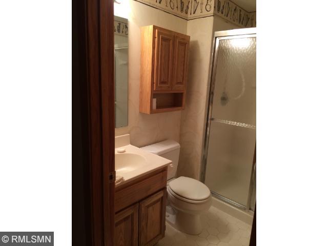8024 W 111th St, Bloomington, MN 55438 photo 14