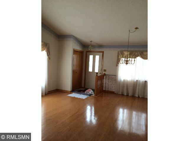 8024 W 111th St, Bloomington, MN 55438 photo 9