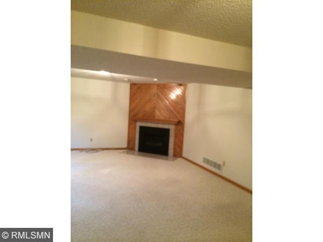 8024 W 111th St, Bloomington, MN 55438 photo 10