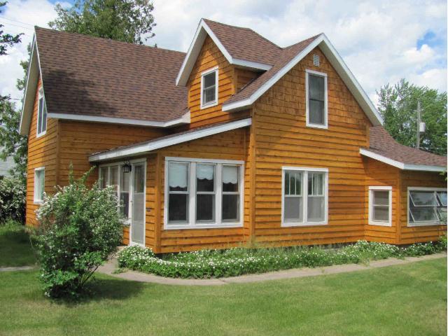 107 6th St E, Park Rapids, MN 56470 photo 1