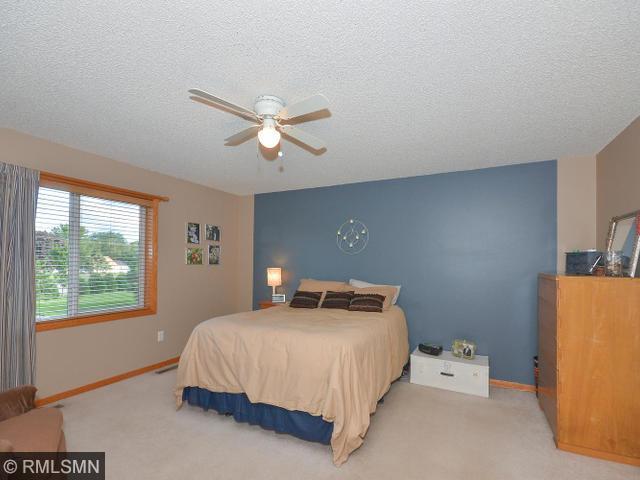 1238 Crystal Pl E, Chaska, MN 55318 photo 12