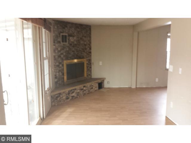 837 25th Ave N, Saint Cloud, MN 56303 photo 4