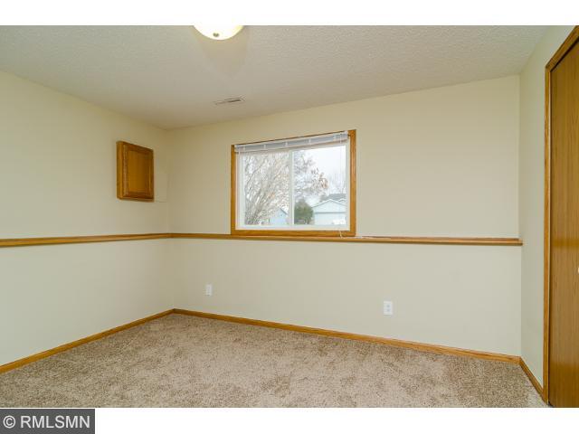 11233 Hampshire Ct E, Champlin, MN 55316 photo 13