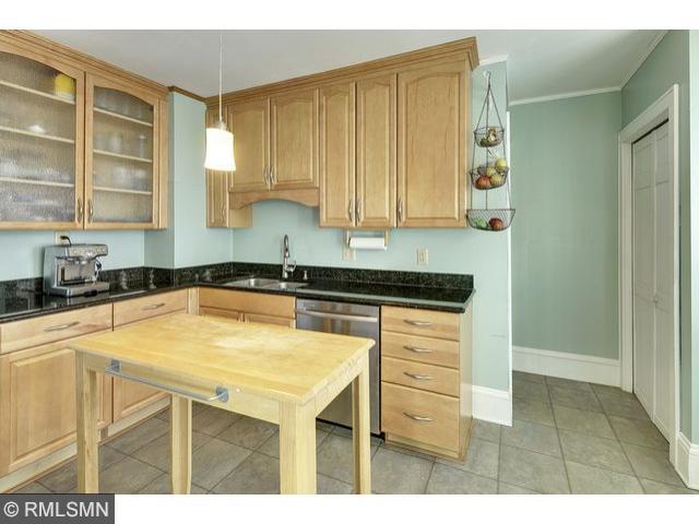 795 Tatum St, Saint Paul, MN 55104 photo 9