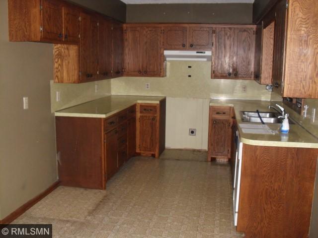 355 2nd Ave NE, Milaca, MN 56353 photo 8