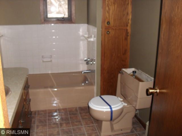 355 2nd Ave NE, Milaca, MN 56353 photo 10