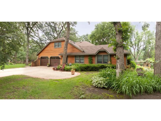 905 Gloria Dr, Saint Cloud, MN 56303 photo 1