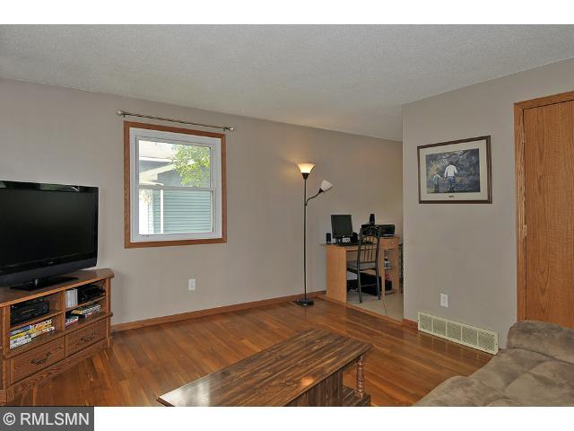 1510 SW 6th St, Faribault, MN 55021 photo 4