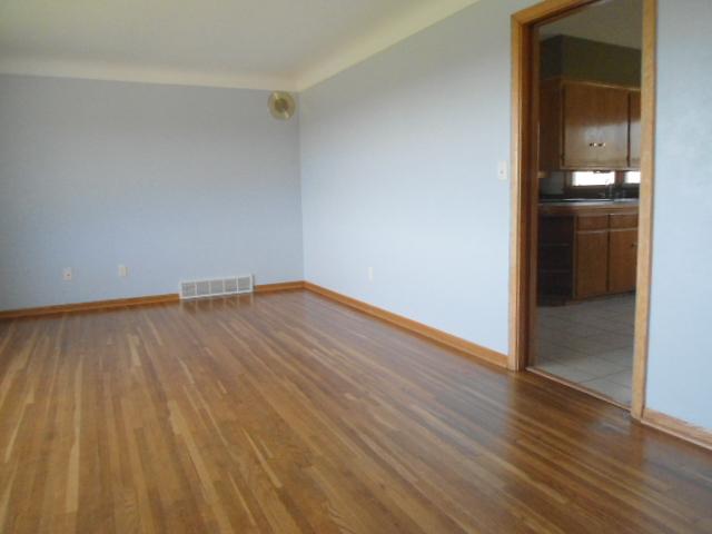 404 8th St, Kenyon, MN 55946 photo 13