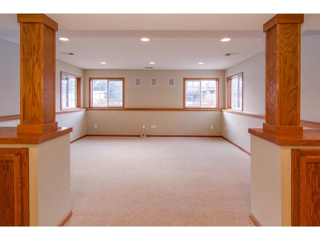 2122 Ormond Dr, Shakopee, MN 55379 photo 14
