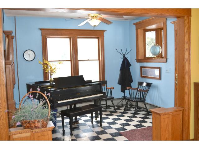 274 2nd St, Excelsior, MN 55331 photo 3