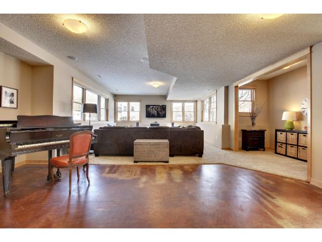 358 Mitchell Rd, Hudson, WI 54016 photo 10