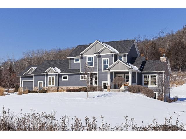 358 Mitchell Rd, Hudson, WI 54016 photo 1
