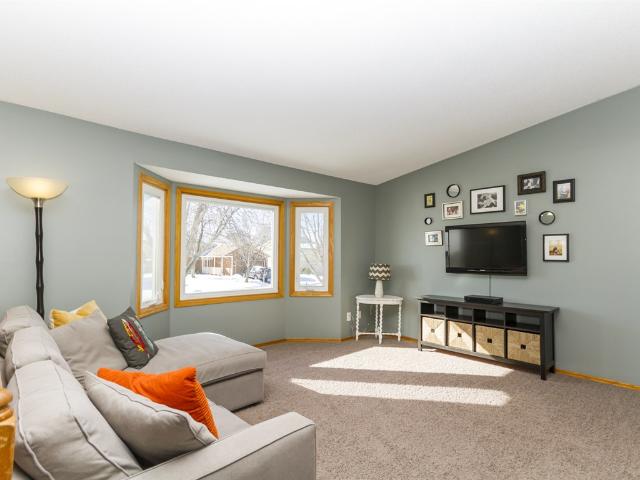 6900 110th Ave N, Champlin, MN 55316 photo 4