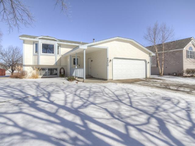 6900 110th Ave N, Champlin, MN 55316 photo 1