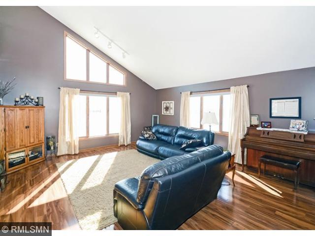 925 220th St, Baldwin, WI 54002 photo 6