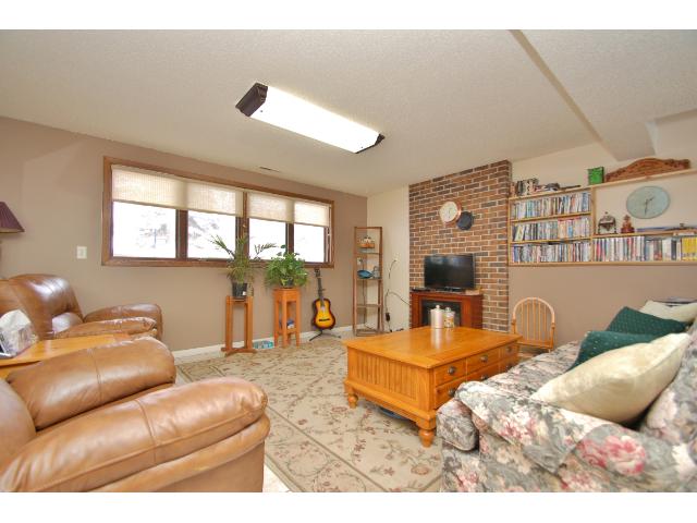 5817 Shepard Cir N, Champlin, MN 55316 photo 10
