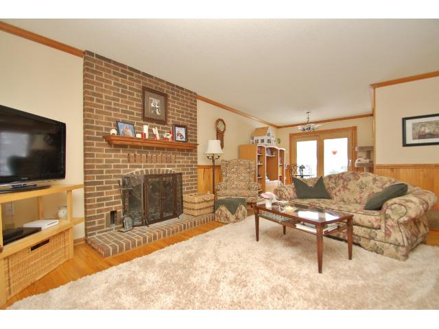 5817 Shepard Cir N, Champlin, MN 55316 photo 6