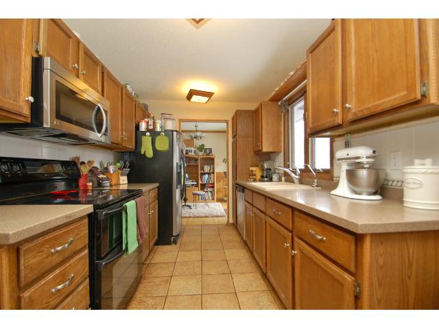 5817 Shepard Cir N, Champlin, MN 55316 photo 2