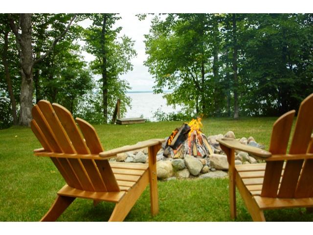 4422 Pine Point Dr NW, Walker, MN 56484 photo 2