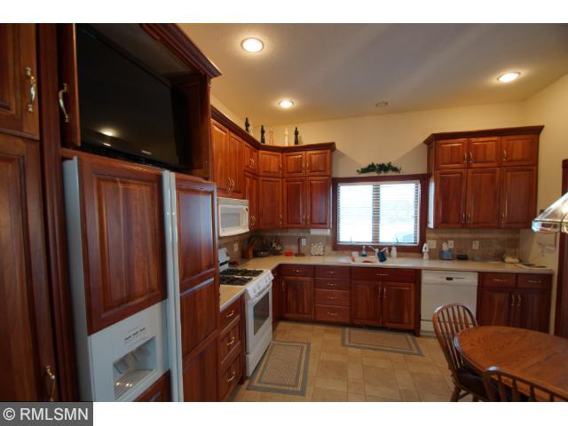 401 E 240th St, Jordan, MN 55352 photo 6