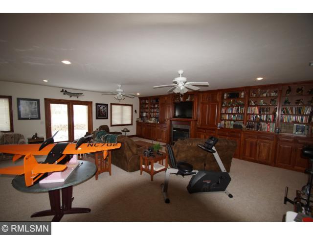 401 E 240th St, Jordan, MN 55352 photo 5