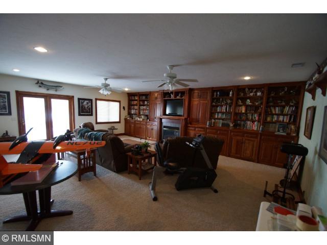 401 E 240th St, Jordan, MN 55352 photo 4