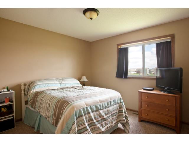 1134 Yellowstone Ave, Saint Cloud, MN 56303 photo 9