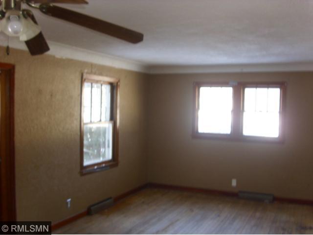 500 Mclean St, Mora, MN 55051 photo 4