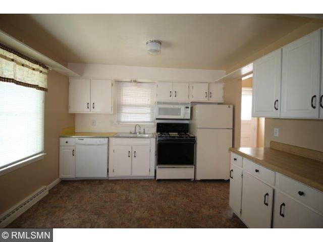 614 SE 11th St, Brainerd, MN 56401 photo 3