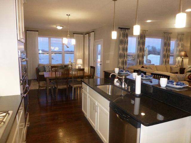 4080 Holasek Path, Chaska, MN 55318 photo 6