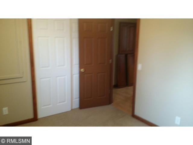 310 Walnut Ave SW, Saint Michael, MN 55376 photo 9
