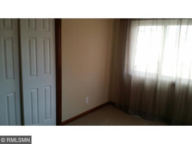 310 Walnut Ave SW, Saint Michael, MN 55376 photo 8
