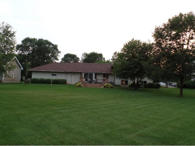 1402 W Oakes Dr, Saint Cloud, MN 56303 photo 12