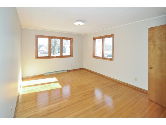 724 S Park Pl, Saint Cloud, MN 56301 photo 10