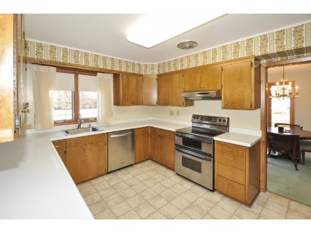 724 S Park Pl, Saint Cloud, MN 56301 photo 8