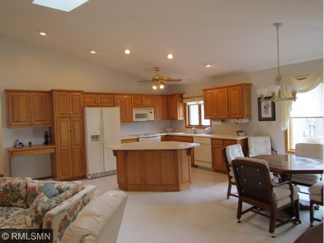 623 Jenisa Dr, Saint Cloud, MN 56301 photo 7