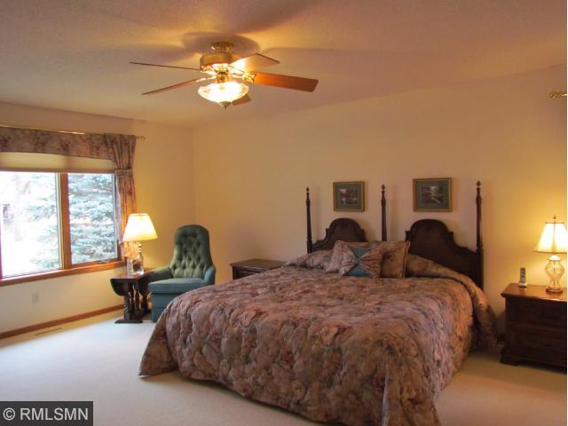 623 Jenisa Dr, Saint Cloud, MN 56301 photo 13