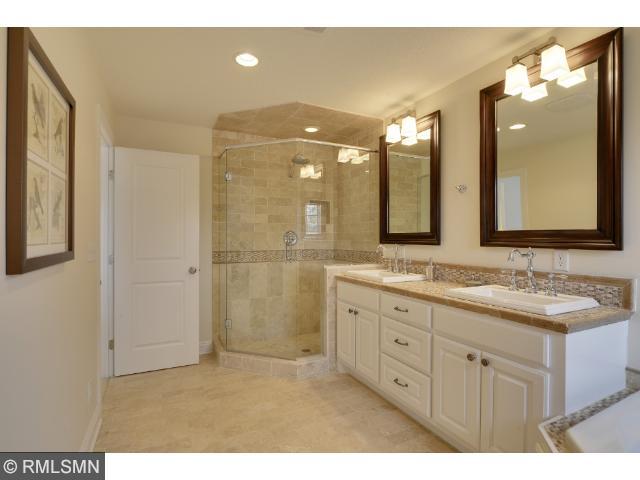 18975 James Ave, Wayzata, MN 55391 photo 10