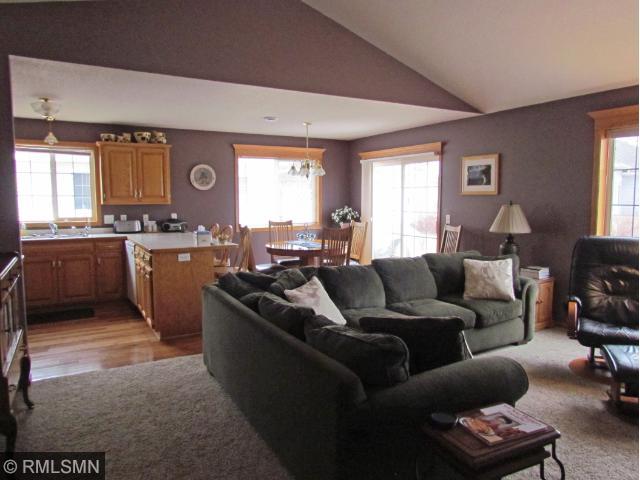 4137 6th St S, Saint Cloud, MN 56301 photo 2