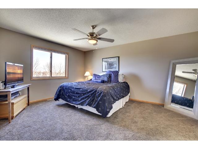 10050 Maplewood Cir N, Champlin, MN 55316 photo 9