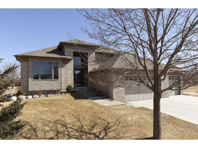10050 Maplewood Cir N, Champlin, MN 55316 photo 2