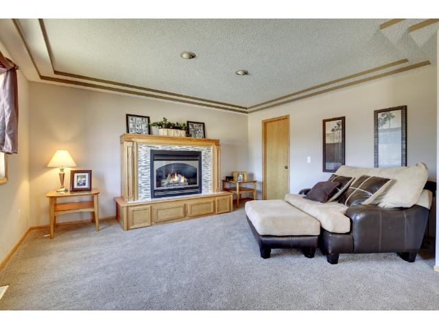 10050 Maplewood Cir N, Champlin, MN 55316 photo 8
