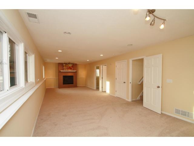 9254 Lakeside Trl, Champlin, MN 55316 photo 10