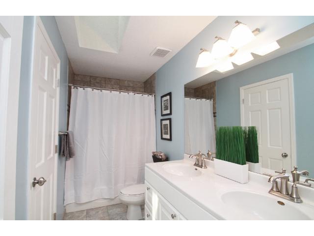 9254 Lakeside Trl, Champlin, MN 55316 photo 12