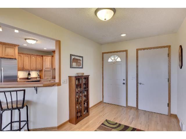4833 Bradford St, Maple Plain, MN 55359 photo 2